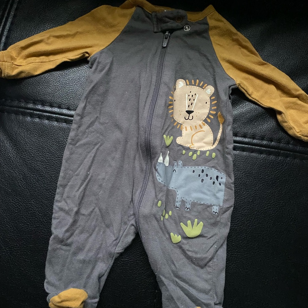 Newborn onsie